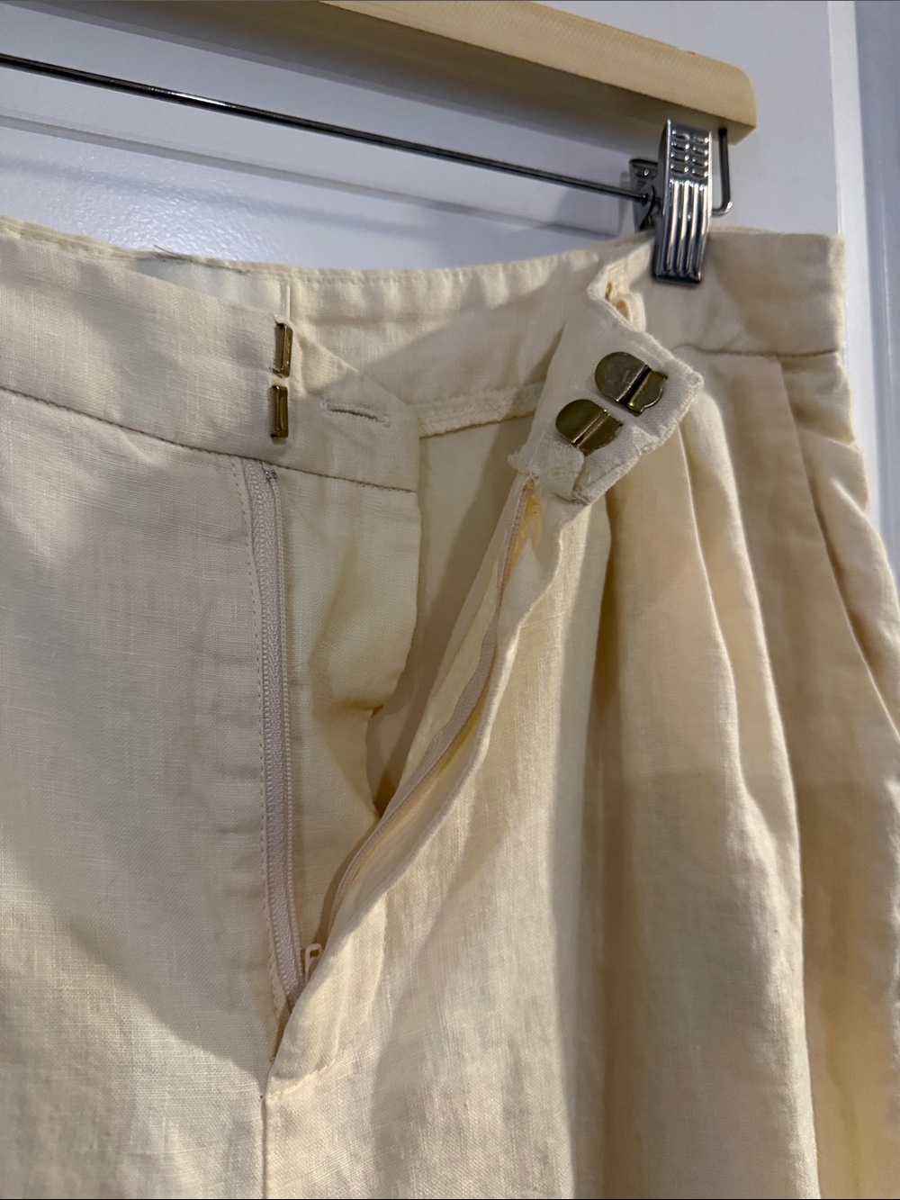 DISSH Norah High-Rise Wide-Leg Cream Linen-Blend Pants - #133 - Picture 8 of 10